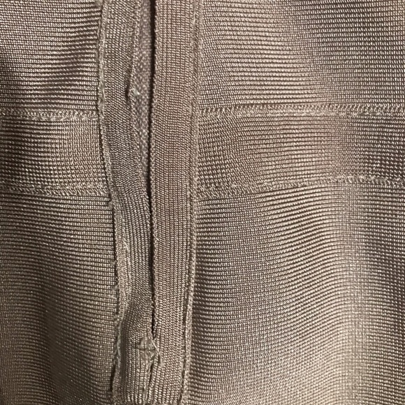 Dress - Picture 4 of 4